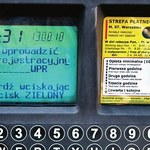 Czy żądanie numeru rejestracyjnego na bilecie parkingowym jest zgodne z prawem?