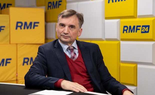 Czy Ziobro ma dokument potwierdzający decyzję o azylu? "Nie mam przy sobie"