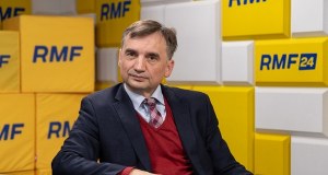 Czy Ziobro ma dokument potwierdzający decyzję o azylu? "Nie mam przy sobie"