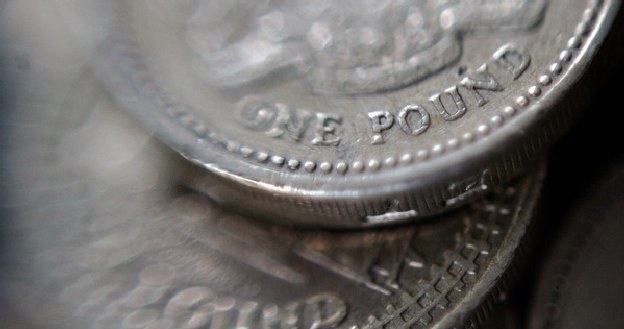 Czy złoty polegnie? /AFP