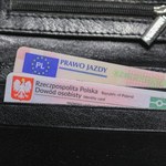 Czym jest kod 71 w prawie jazdy? Tego oznaczenia nie trzeba się bać