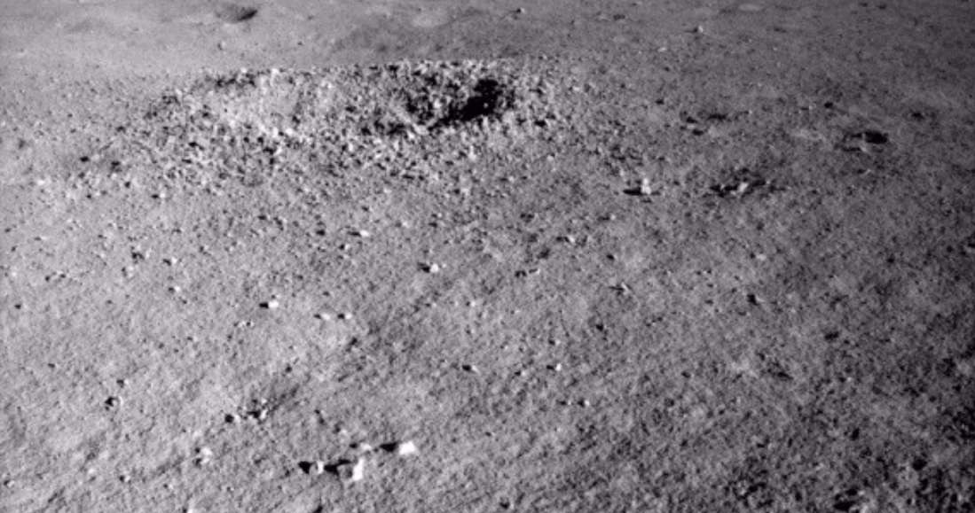 Czym jest żelopodobna substancja znaleziona na Księżycu? Fot. China Lunar Exploration Project /materiały prasowe