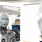 Czym jest zjawisko Uncanny Valley i dlaczego roboty przypominające ludzi budzą w nas strach?