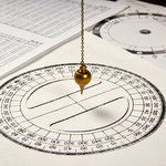 Czym się zajmują i ile zarabiają astrolodzy świadczący usługi dla biznesu? 