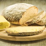 Czym smarować chleb? Jakie zamienniki dla masła?