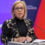 "Czyste Powietrze" pod lupą CBA. Hennig-Kloska: Program obecnie jest bezpieczny