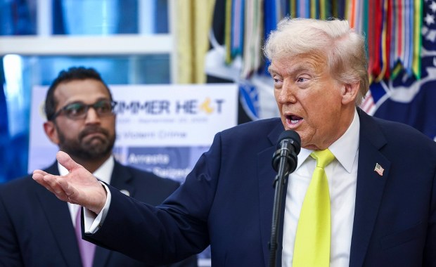 Czystki w FBI. Odwet za procesy wymierzone w Trumpa?