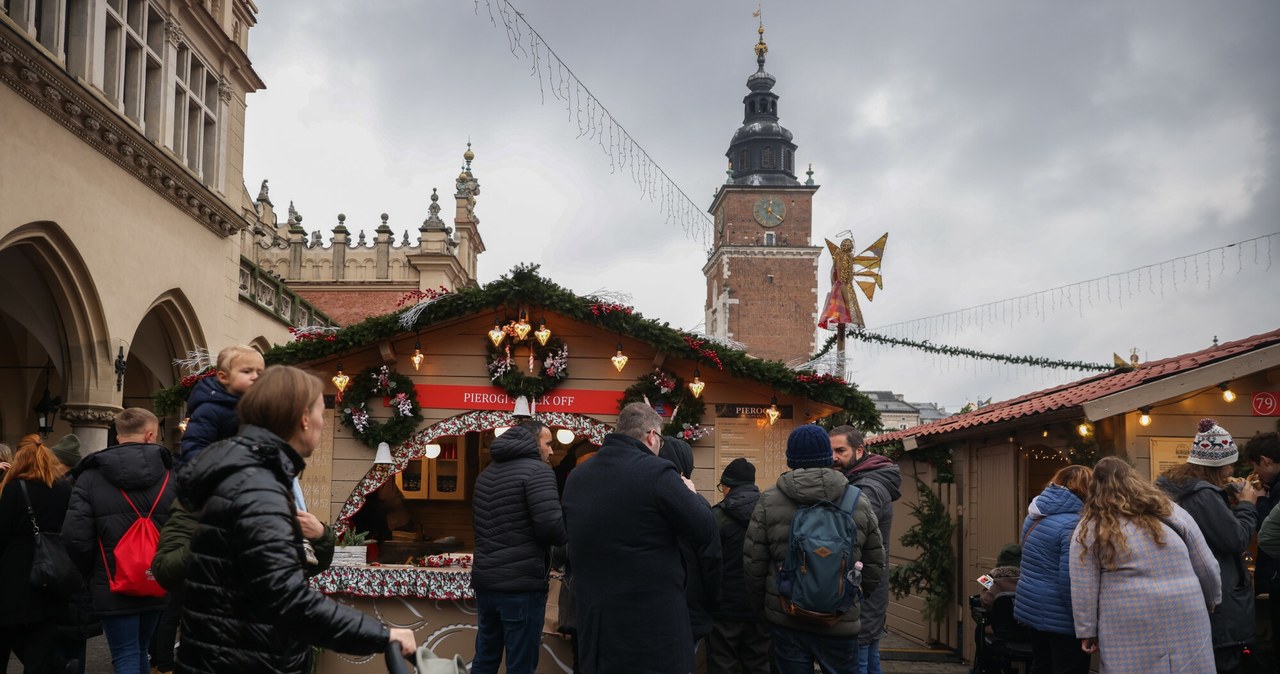 Czytelnika o2.pl opowiedziała serwisowi, jak się "nacięła" na jarmarku w Krakowie /Beata Zawrzel /East News