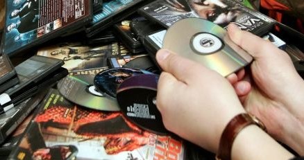 Czyżby Blu-ray znalazł przeciwnika? /AFP