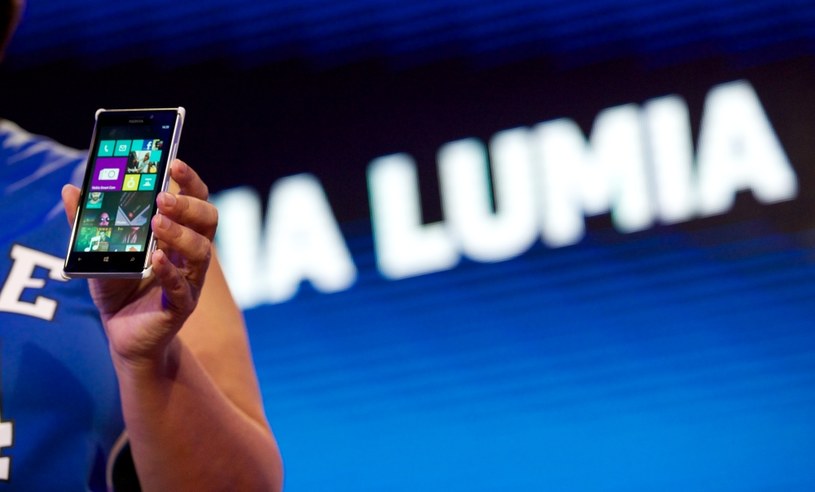 Czyżby nowe urządzenia z Windows Phone miały się nazywać Microsoft Lumia? /AFP