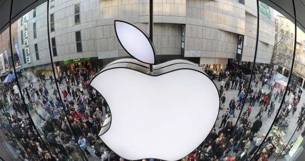 Czyżby szczęście odwróciło się od Apple? /AFP