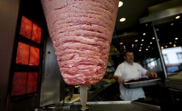 Czyżby szykował się kolejny mięsny skandal? /AFP