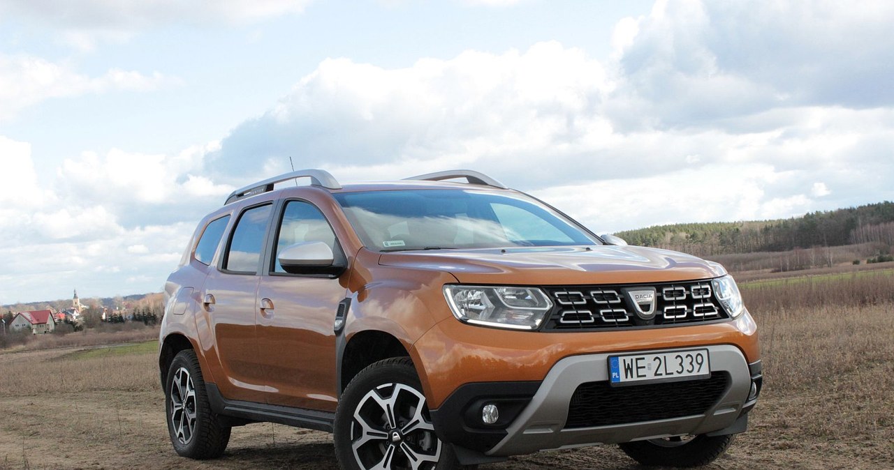 Dacia Duster notuje bardzo słabe wyniki niezależnie od kategorii wiekowej /Informacja prasowa