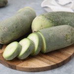 Daleka kuzynka polskiej rzodkiewki. Warto jeść, bo pomaga walczyć ze stanami zapalnymi, poprawia trawienie i ma ogrom witamin