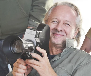 „Daleko od szosy”: Krzysztof Stroiński zawsze potrafi zdobyć miłość widzów