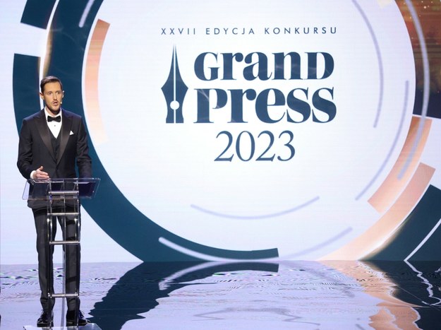 Damian Michałowski - prowadzący galę Grand Press /Michał Żebrowski /East News