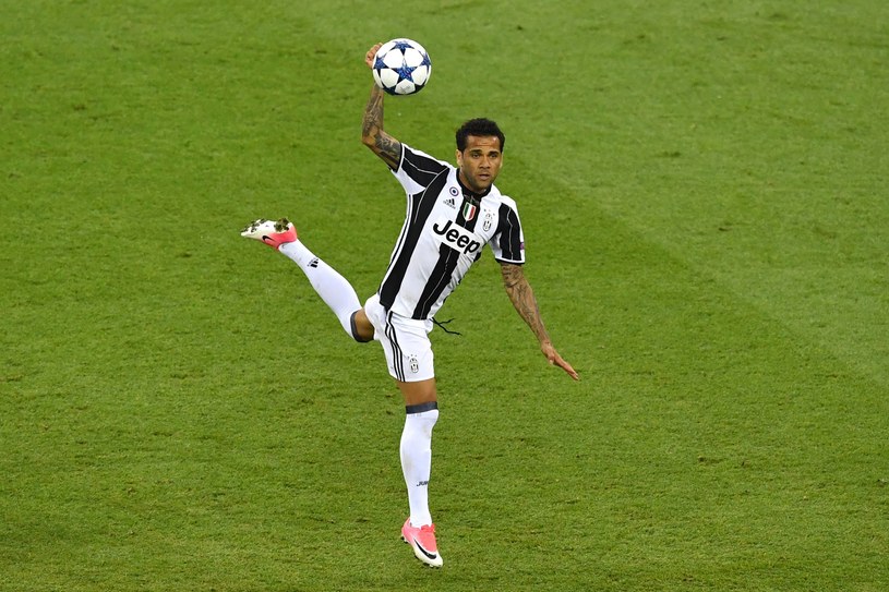 Dani Alves w barwach Juventusu Turyn /BEN STANSALL /AFP