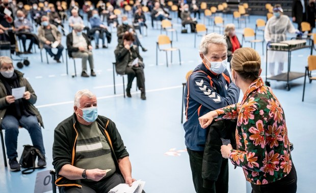 Dania rezygnuje z AstryZeneki. Jako pierwszy kraj na świecie 