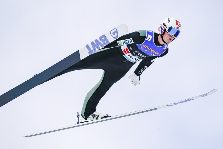 Daniel Andre Tande wygrał konkurs w Oslo /Terje Bendiksby /PAP/EPA