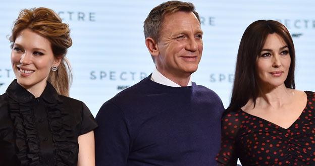 Daniel Craig: Bond w swetrze /AFP