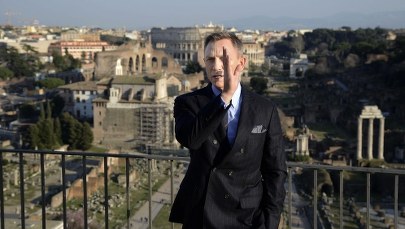 Daniel Craig dostał od ONZ... "licencję na ratowanie"