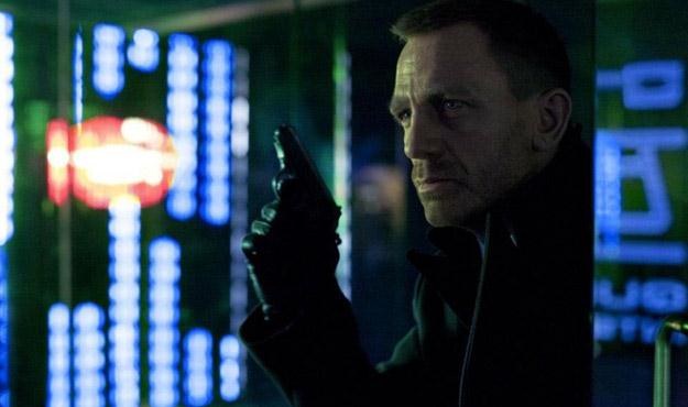 Daniel Craig jako James Bond w filmie "Skyfall" /materiały dystrybutora
