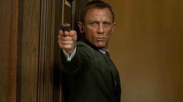 Daniel Craig jest szóstym z kolei odtwórcą roli Jamesa Bonda /materiały dystrybutora