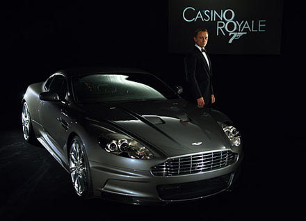 Daniel Craig na zdjęciu promującym "Casino Royale" /