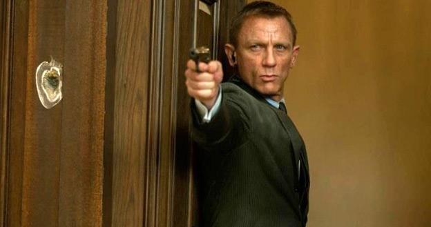 Daniel Craig w filmie "Skyfall" /materiały prasowe