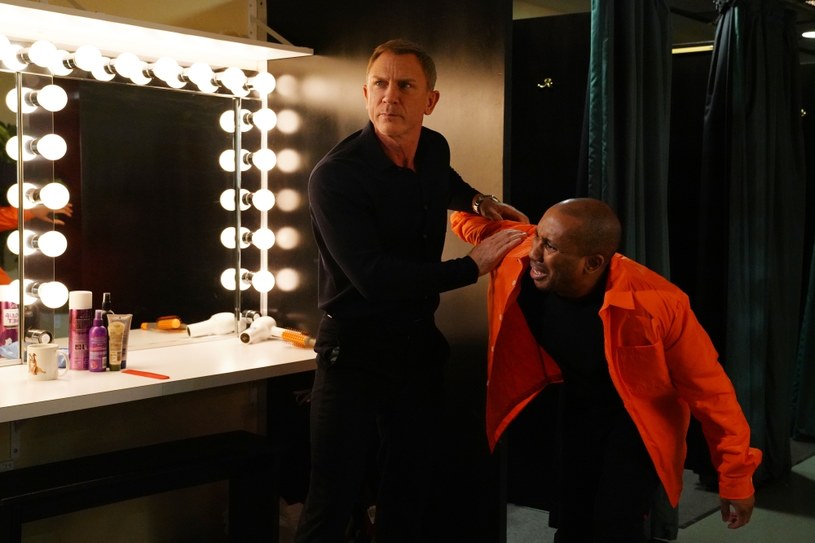 Daniel Craig w zapowiedzi programu "Saturday Night Live" /Rosalind O'Connor/NBC/NBCU Photo Bank /Getty Images
