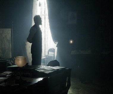 Daniel Day-Lewis w scenie z filmu "Lincoln"