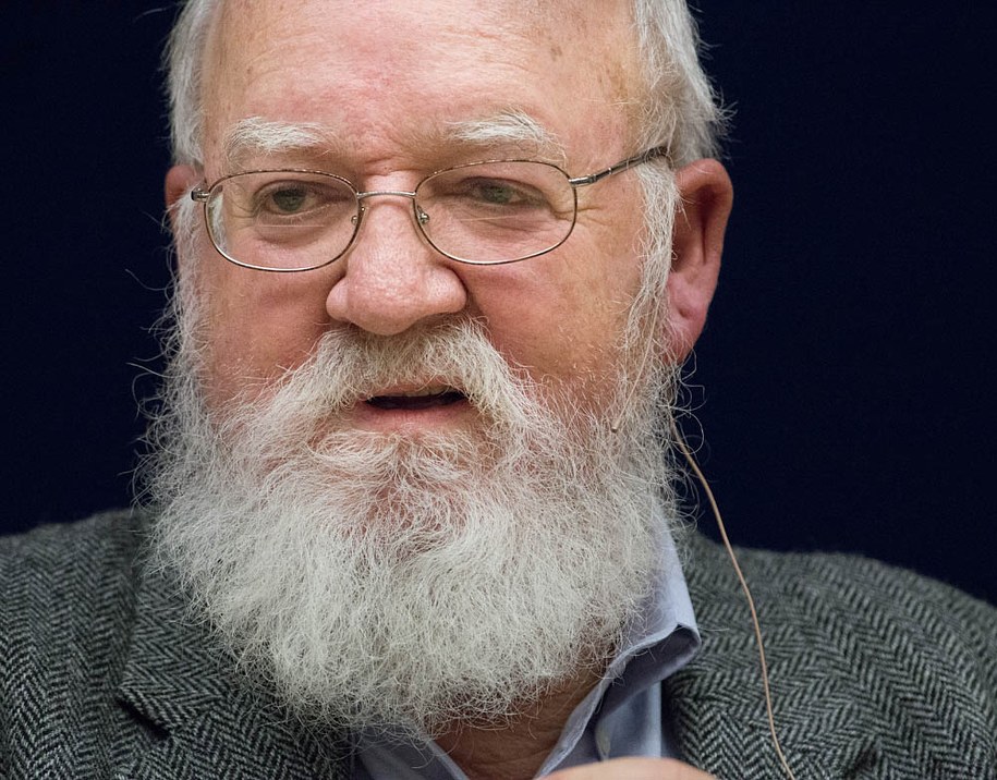 Daniel Dennett /Prof. Adam Walanus /