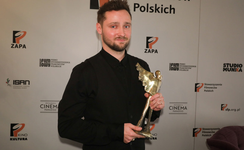 Daniel Jaroszek odebrał Nagrodę im. Janusza "Kuby" Morgensterna "Perspektywa"