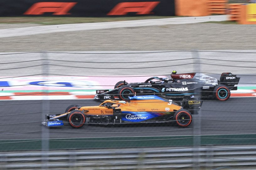 Daniel Ricciardo oraz Valtteri Bottas /Getty Images