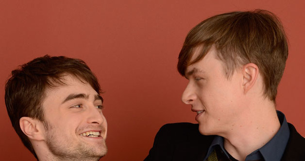 Daniel z Danem DeHaanem, który partneruje mu w filmie "Kill my Darlings" /Larry Busacca /Getty Images