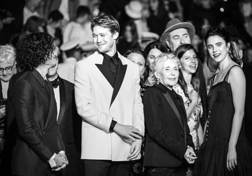 Danny Ramirez, Joe Alwyn, Claire Denis i Margaret Qualley na festiwalu Cannes / Gareth Cattermole/Getty Images /Getty Images
