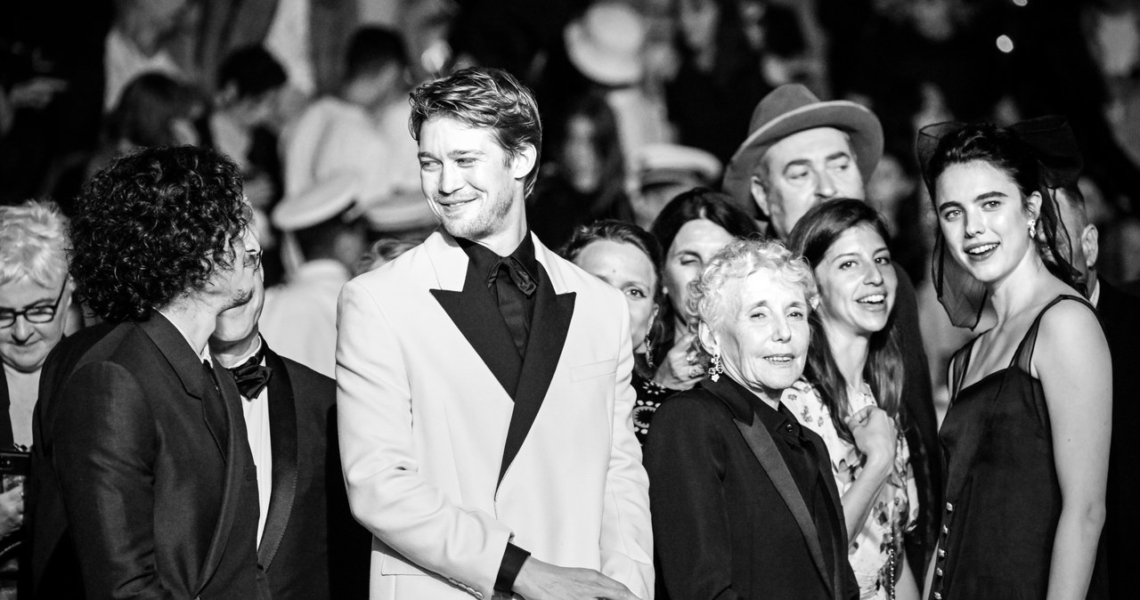 Danny Ramirez, Joe Alwyn, Claire Denis i Margaret Qualley na festiwalu Cannes / Gareth Cattermole/Getty Images /Getty Images