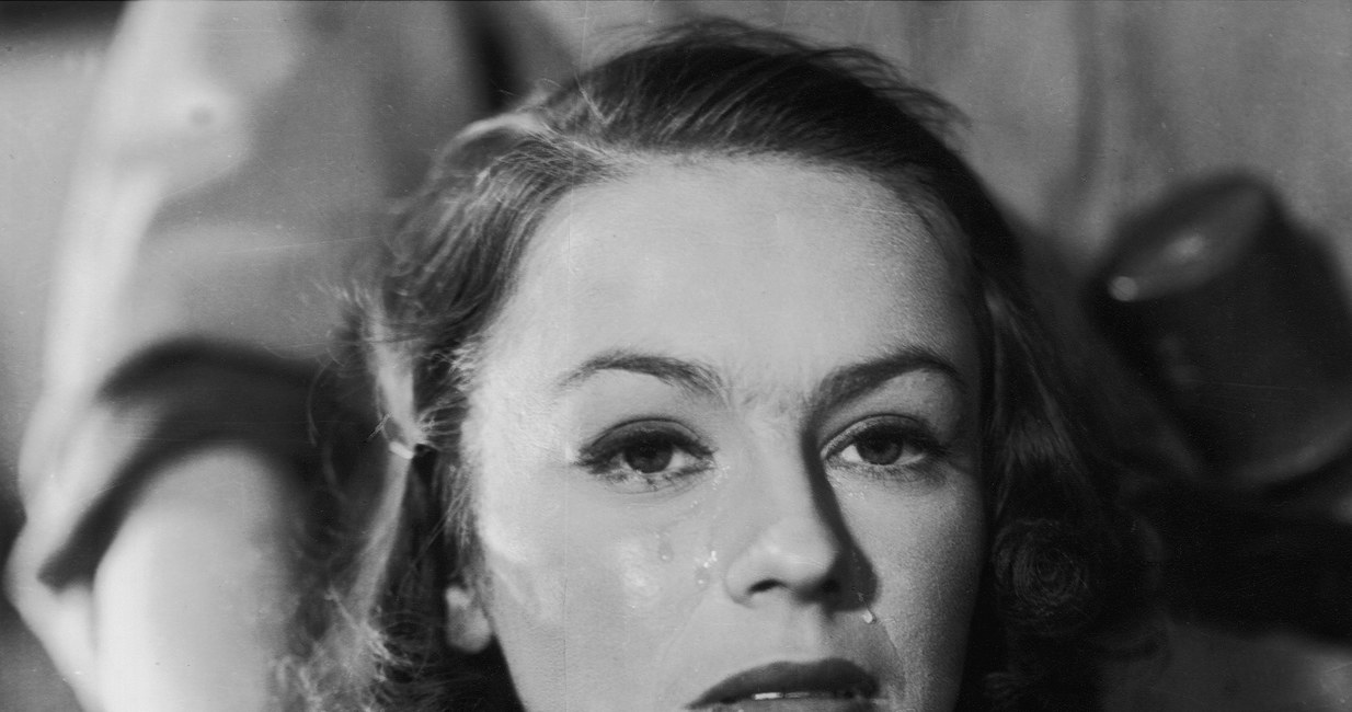 Danuta Szaflarska w filmie "Zakazane piosenki" (1946) /AKPA