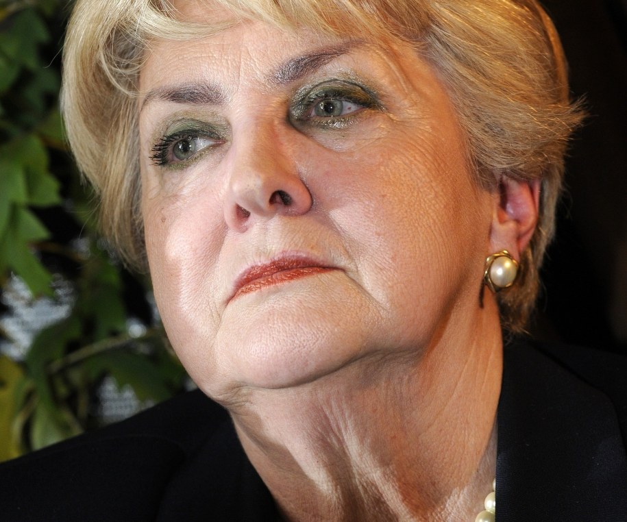 Danuta Waniek / 	Andrzej Rybczyński    /PAP