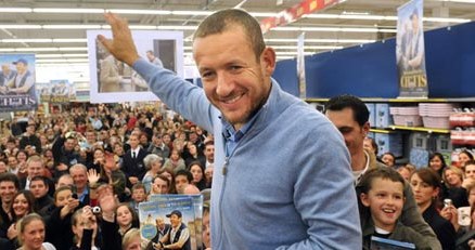 Dany Boon rządzi na północy Francji /AFP