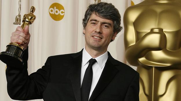 Dario Marianelli z Oscarem z muzykę do "Pokuty" - fot. Vince Bucci /Getty Images