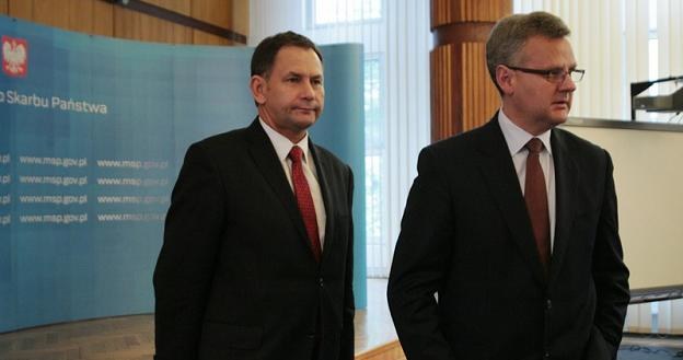 Dariusz Lubera (L), prezes Tauronu i minister Aleksander Grad. Fot. Jacek Waszkiewicz /Reporter