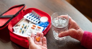 Darmowe leki dla dzieci i seniorów. Co planuje ministerstwo?