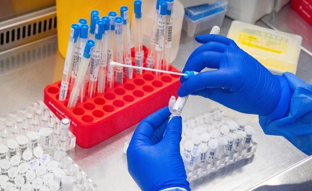 Darmowe testy w aptekach od jutra. Jaka jest rzeczywistość?