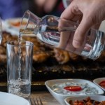 Darmowej wody w restauracjach nie będzie. Ministerstwo nagle wycofało się z pomysłu