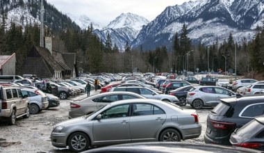 Darmowy parking pod Morskim Okiem. Trzeba spełnić jeden warunek