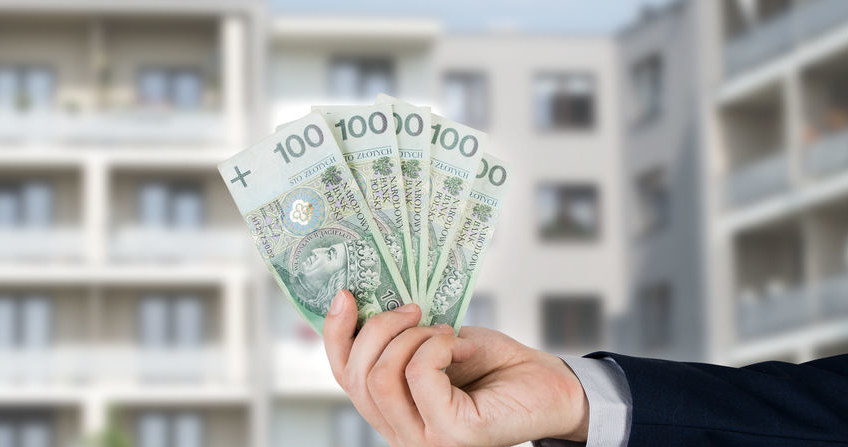 Darowizna mieszkania - kiedy powstaje obowiązek podatkowy? /123RF/PICSEL