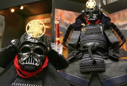 Darth Vader jako japońska zbroja. Dzięki Google można znaleźć wszystko /AFP