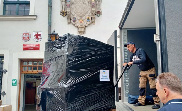 Dary ze zbiórki na szczecińskim Zamku trafiły do Mikołajowa