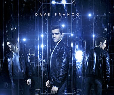 Dave Franco (Jack Wilder) na plakacie filmu "Iluzja 2"